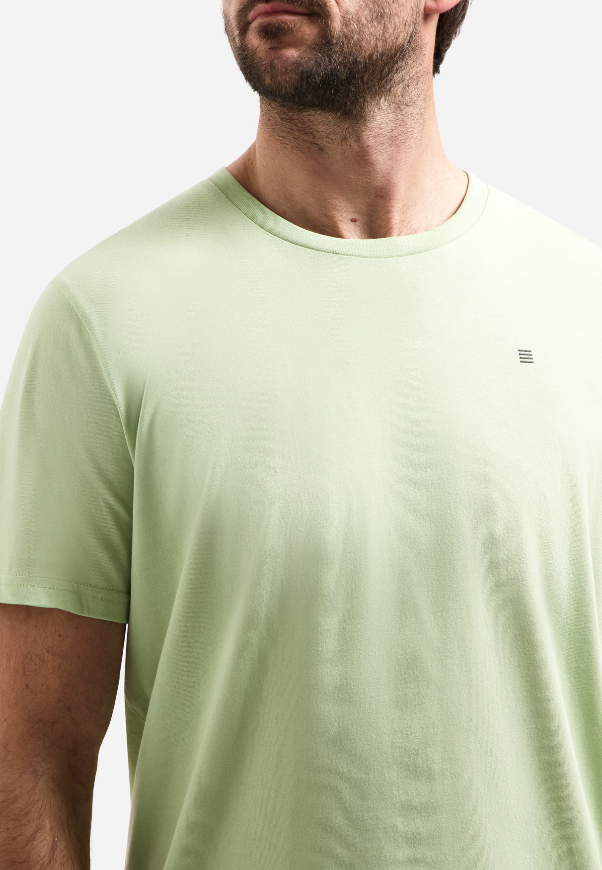 Basic plain T-shirt with round neck | Green