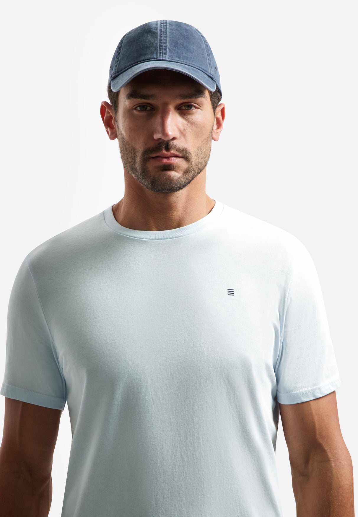 T-shirt basique uni à col rond | Sky