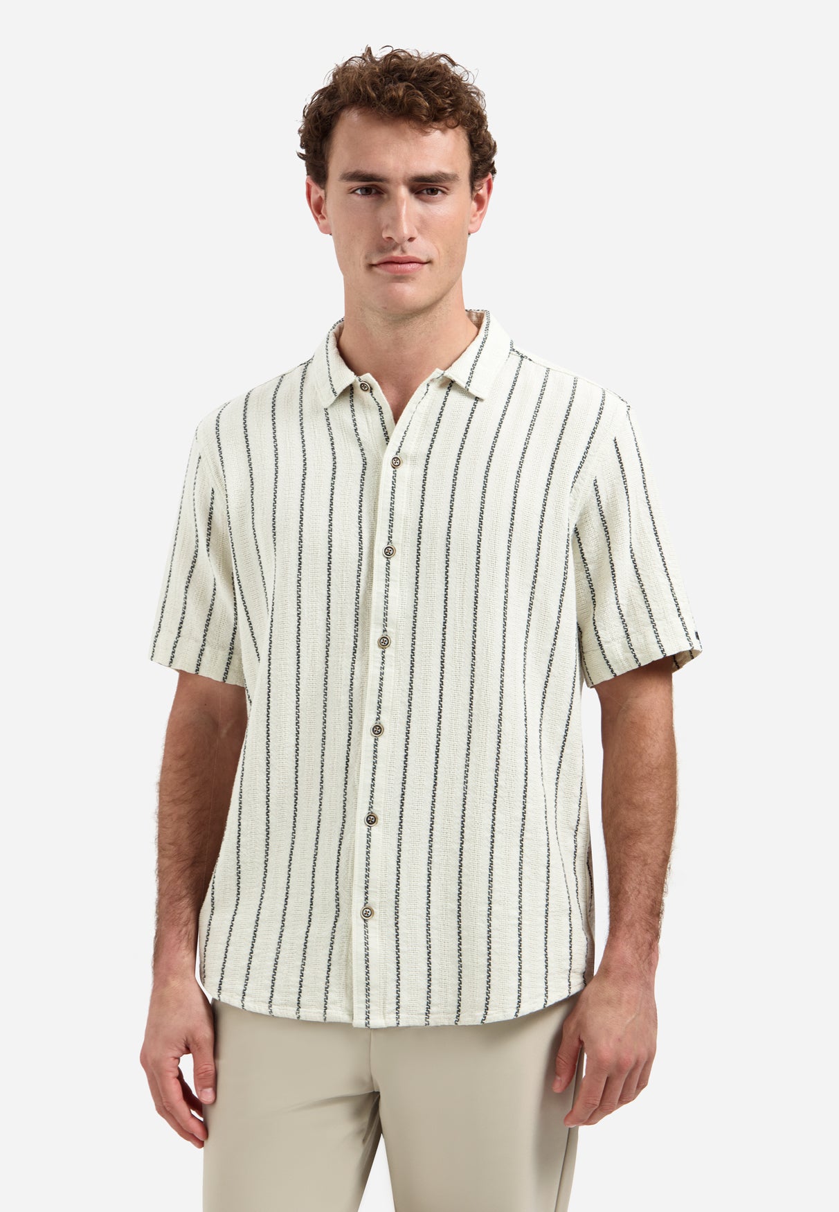 Striped short-sleeved shirt | Kit