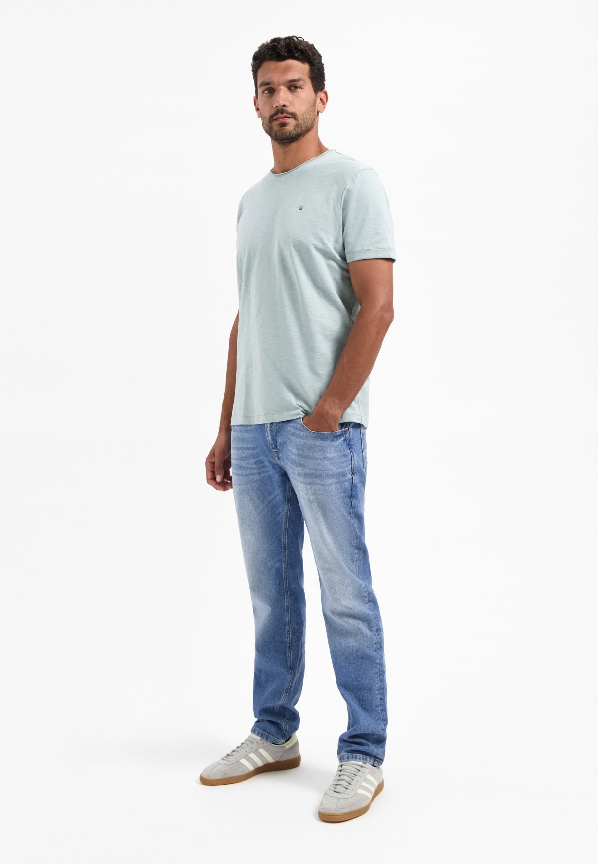 Timeless Basics Round Neck T-Shirt | Smoke