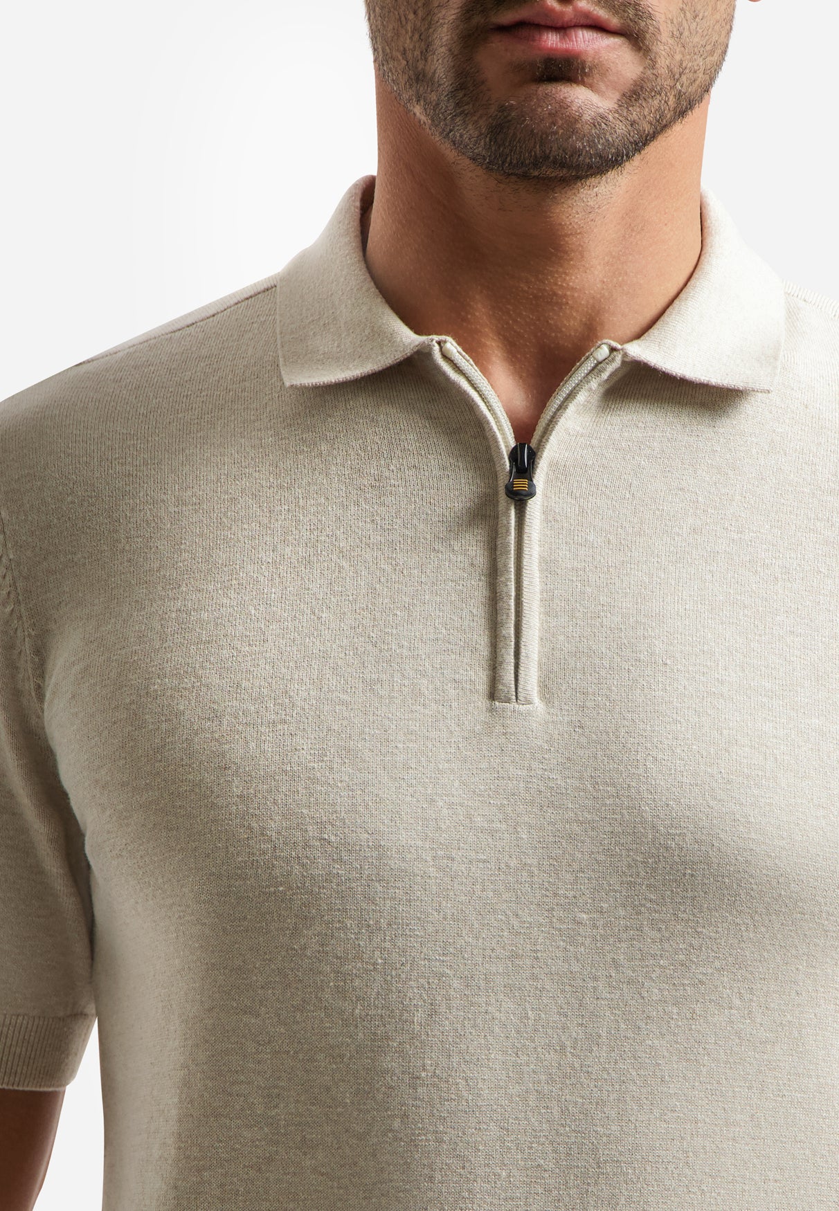Knitted polo shirt with half-zip | Desert
