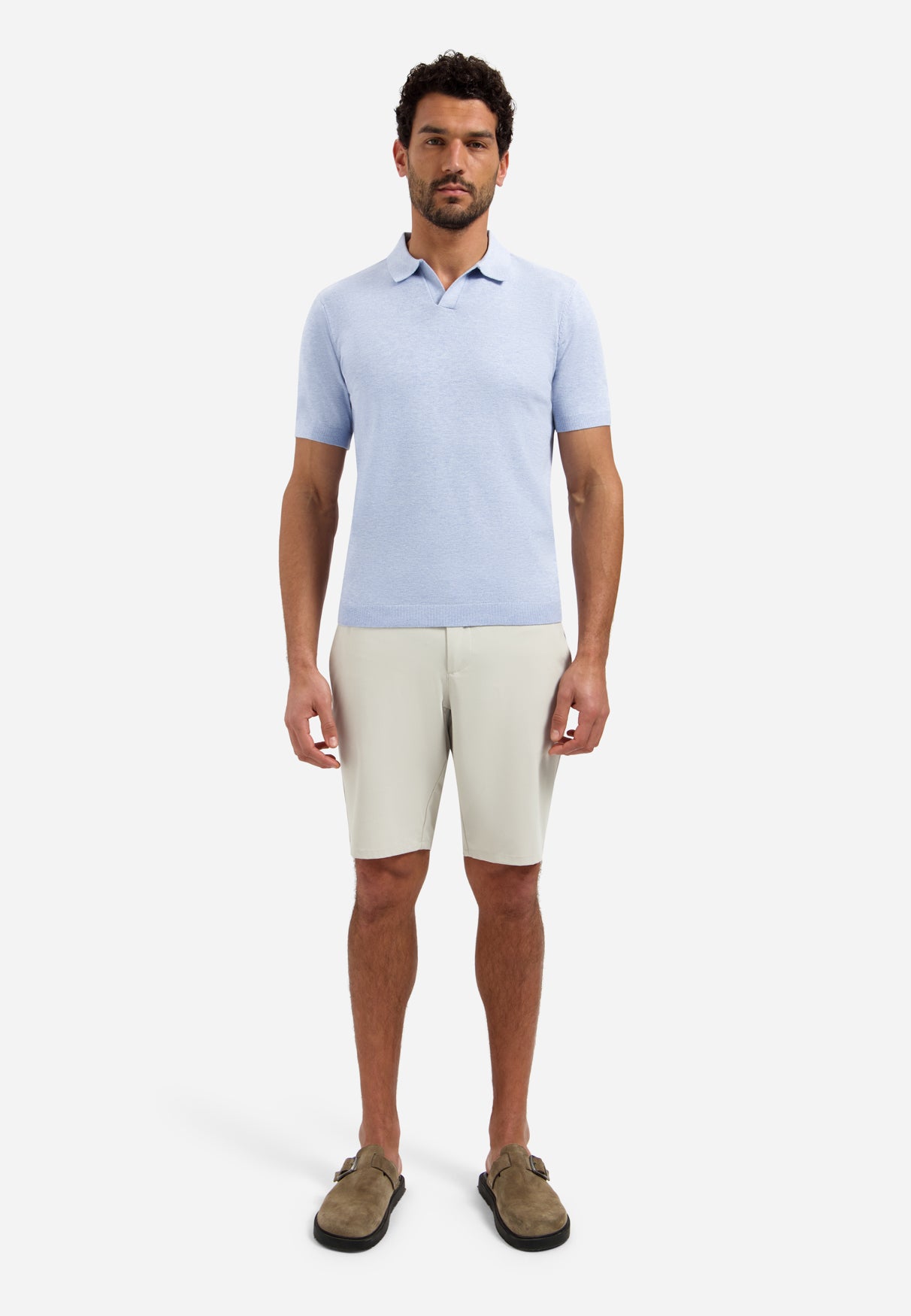 Knitted polo shirt with V-neck | Blue