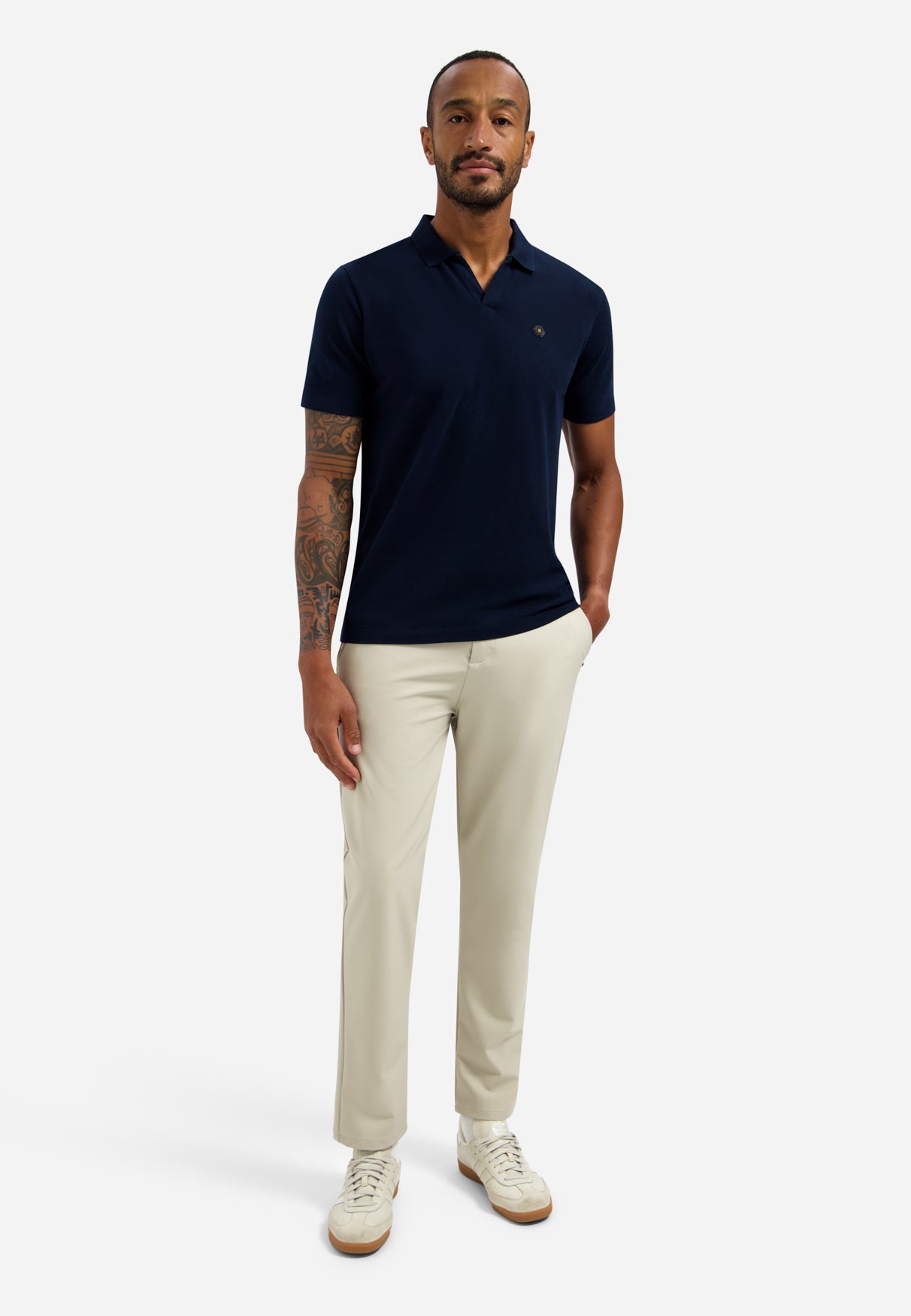 Basic polo shirt with V-neck | Night