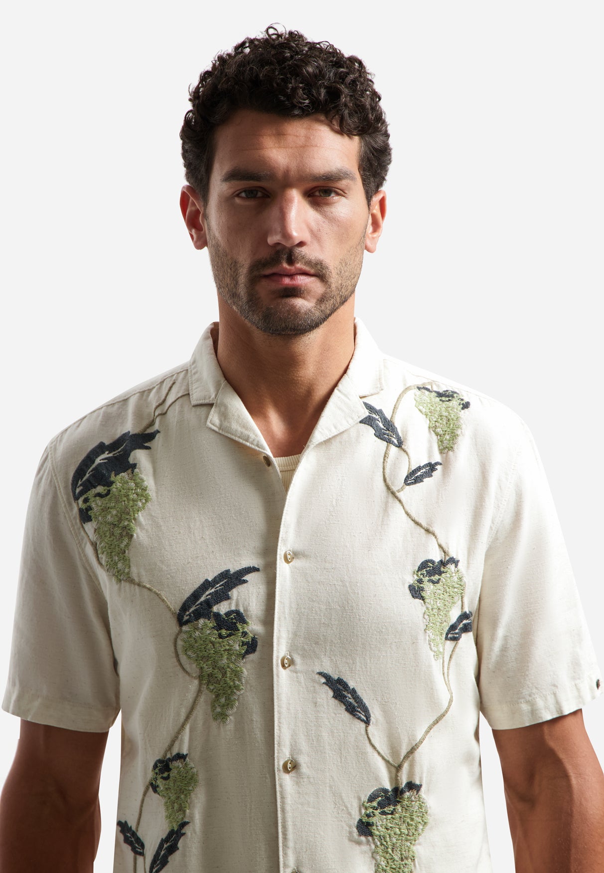 Embroidered short-sleeved shirt | Green