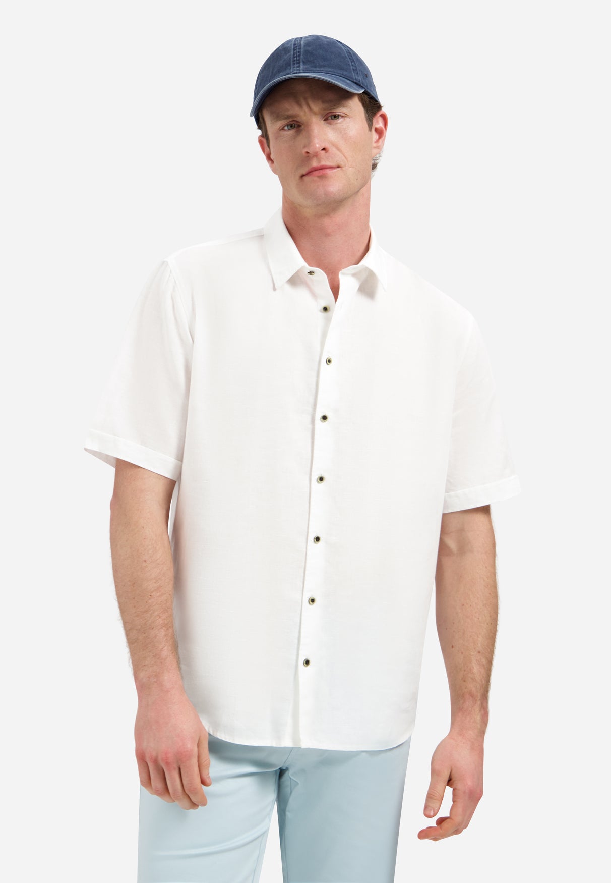 Short-sleeved linen blend shirt | White