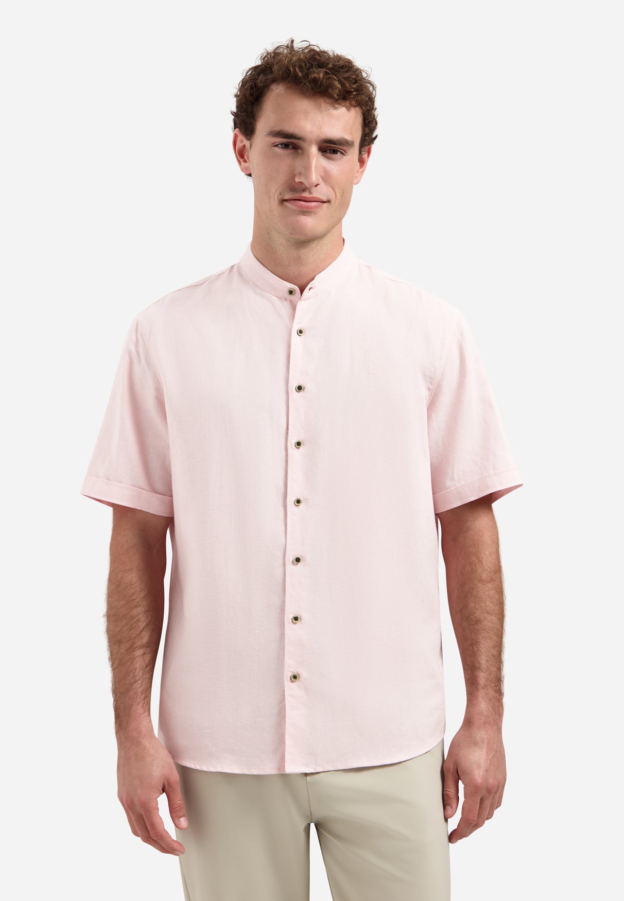 Linen blend shirt with short sleeves and a stand-up collar | Soft Pink