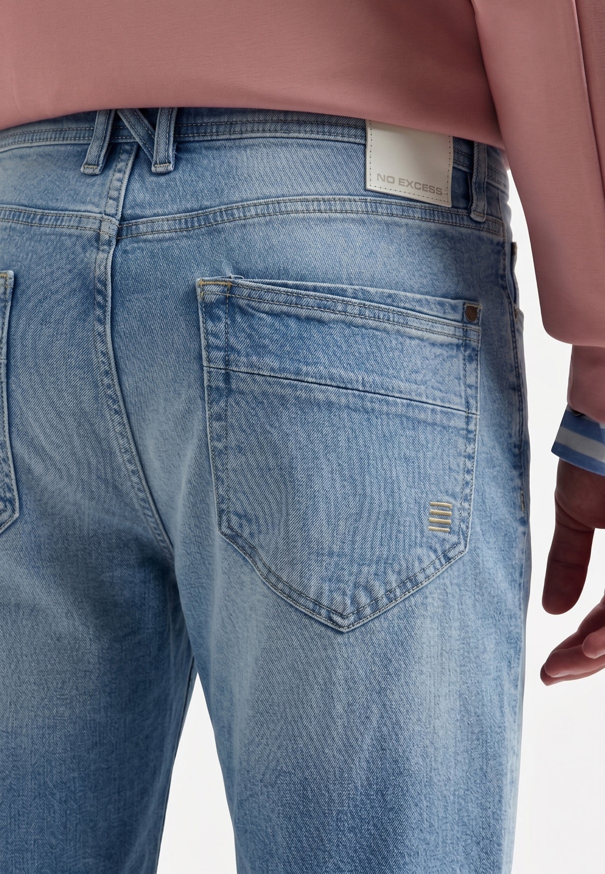 Relaxed denim shorts | Bleach Denim