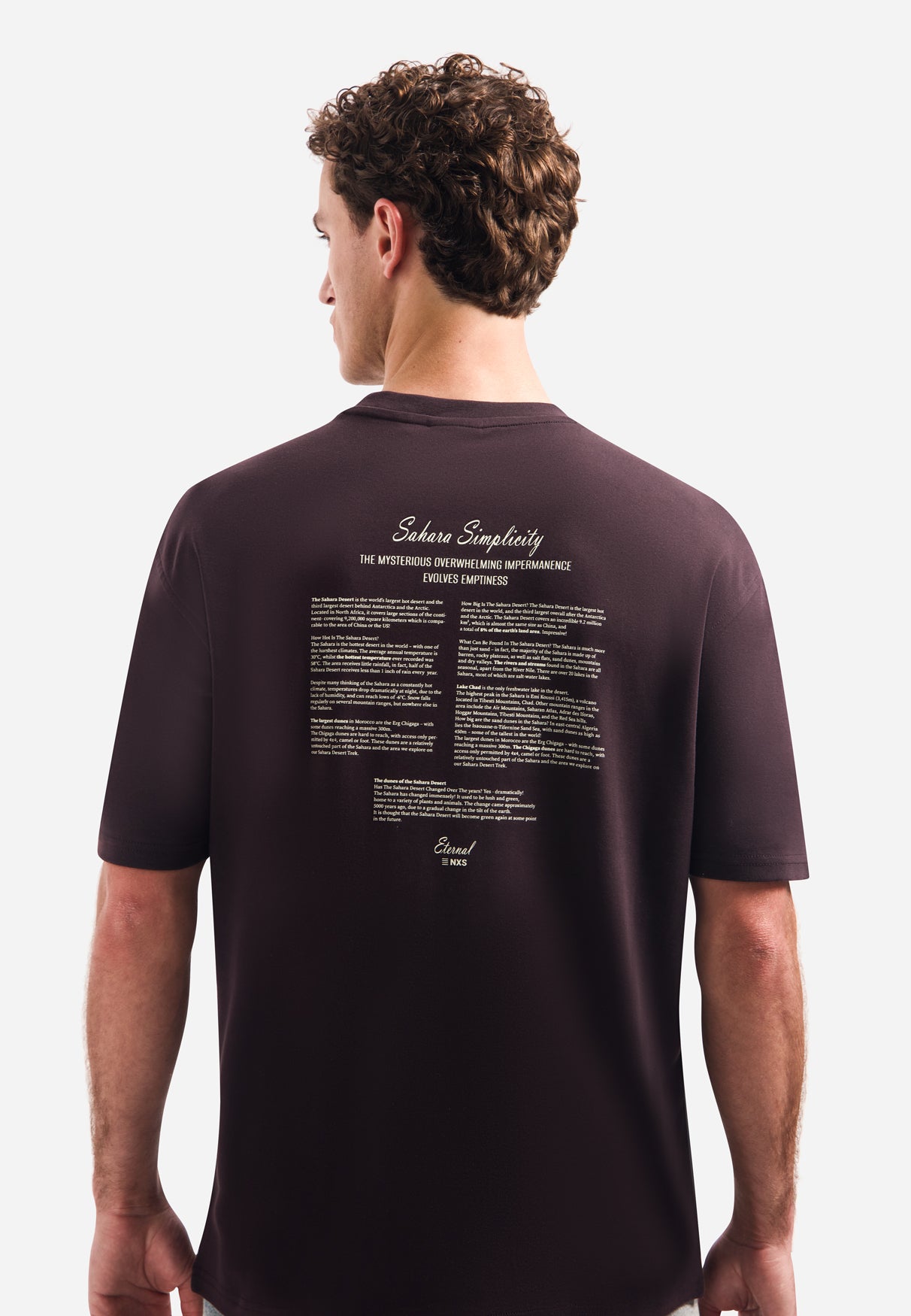 T-shirt à col rond, manches courtes et imprimé dans le dos | Dark Brown