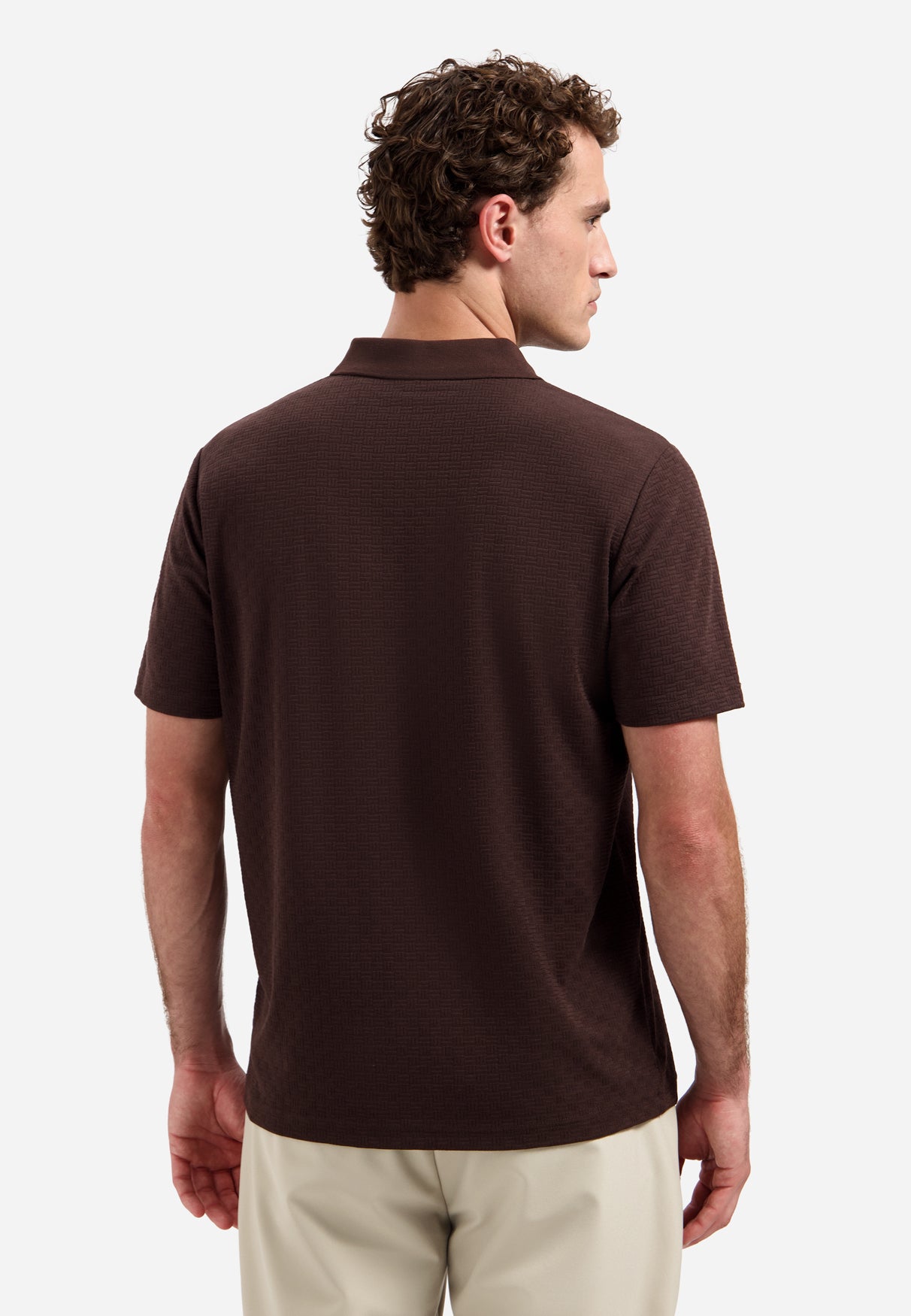 Polo à col en V, manches courtes et texture | Dark Brown