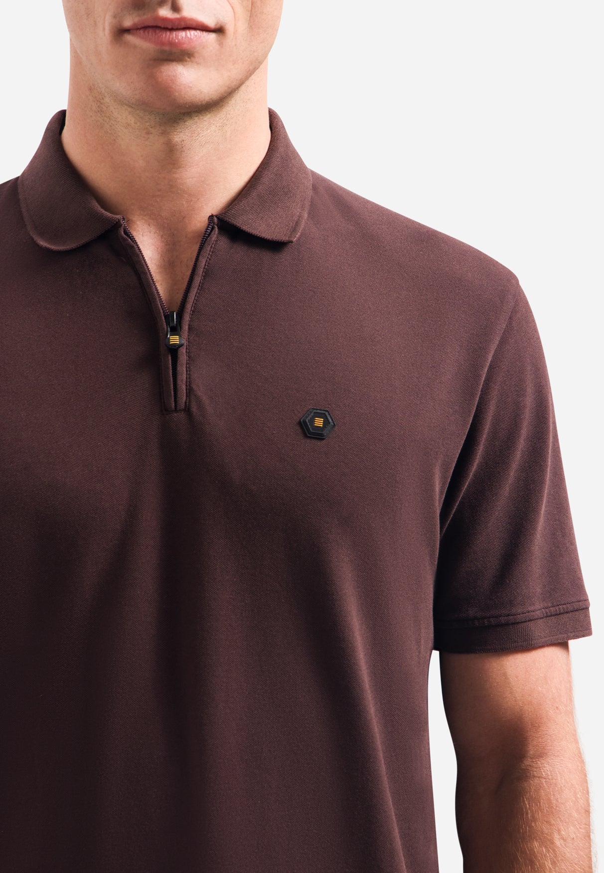 Short-sleeve half-zip polo | Dark Brown