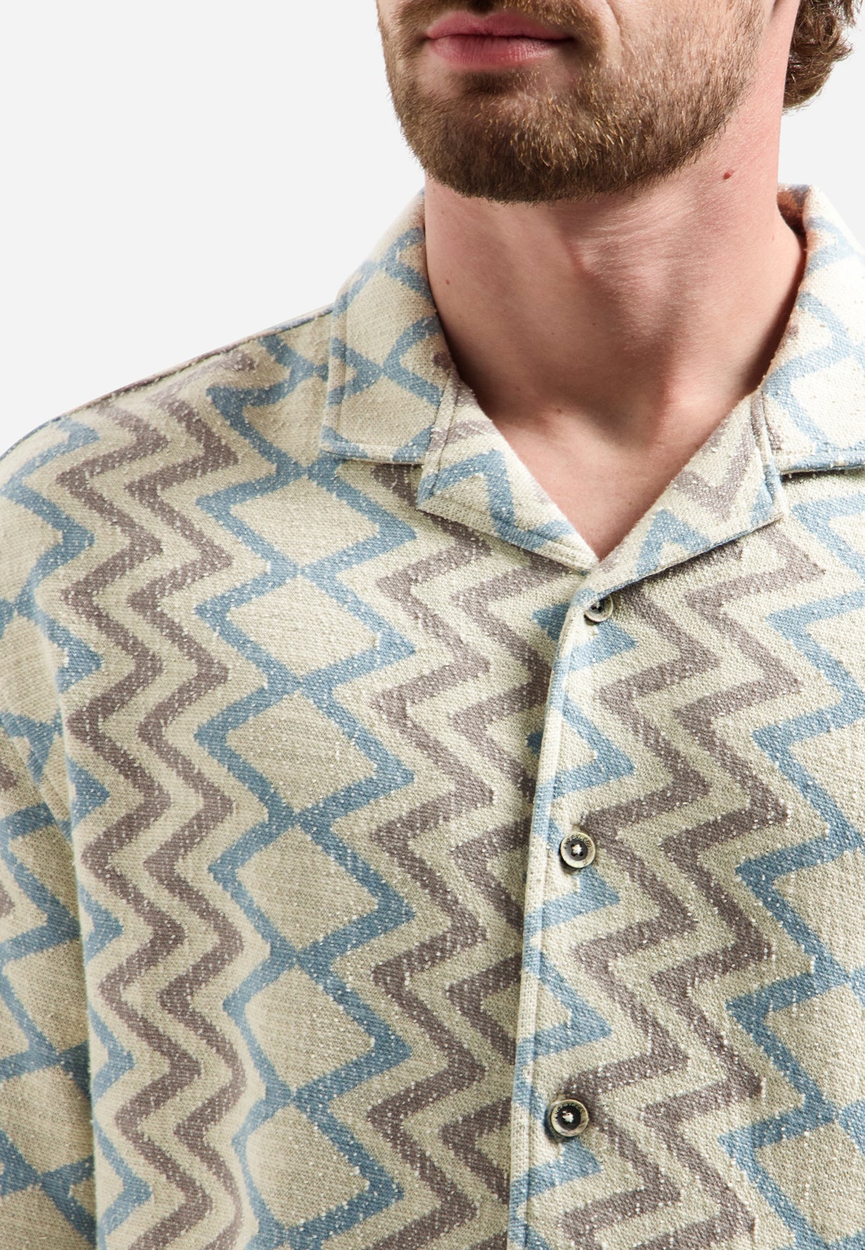 Short-sleeve shirt with zigzag print | Stone