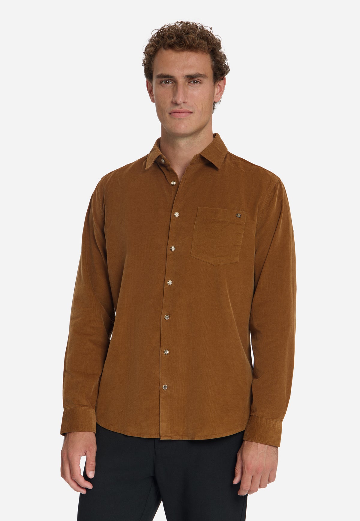 Chemise en velours côtelé fin | Caramel