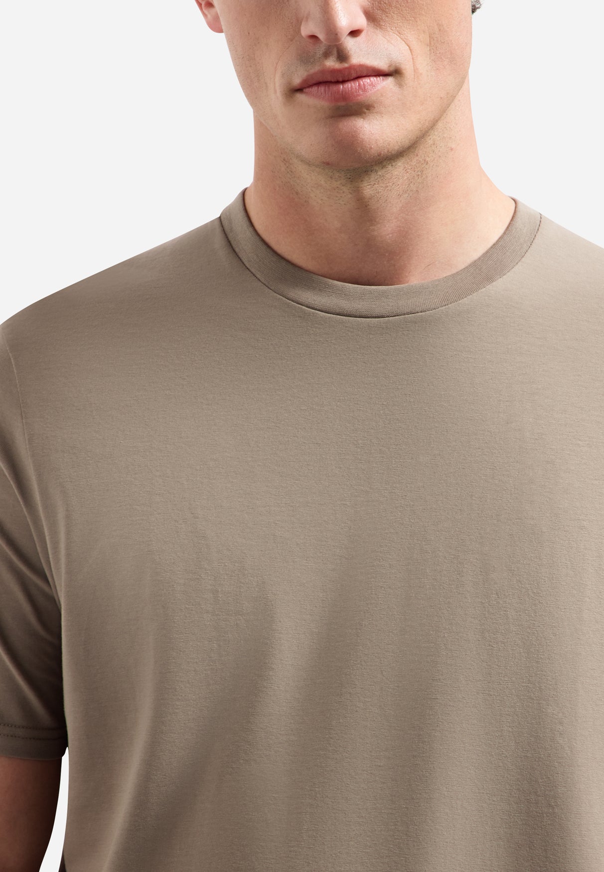 Timeless Basics Basic T-shirt | Clay